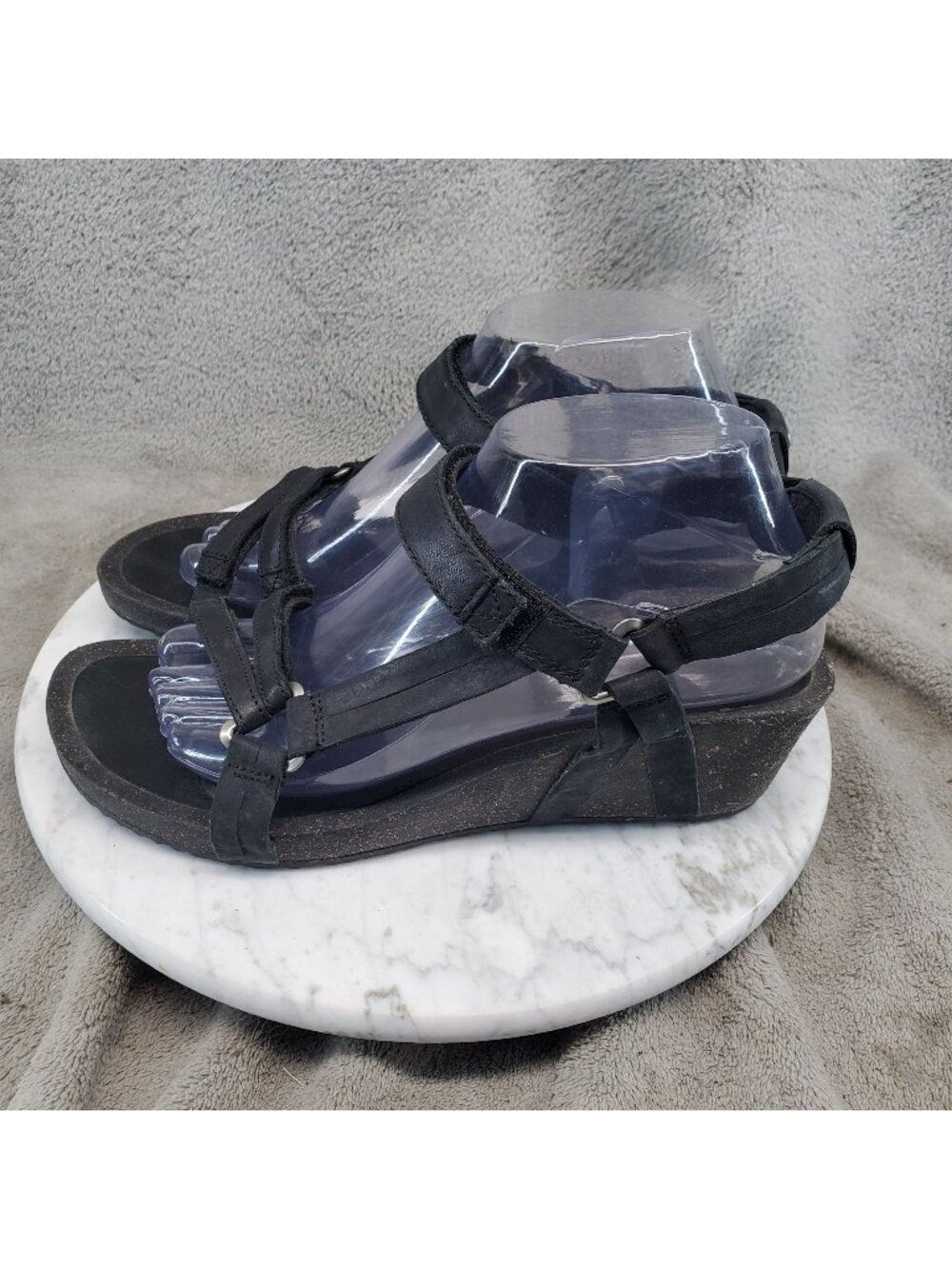 Teva Shoes Womens Size 9 Black Leather Ysidro Adjustable Strap Sandals *Read*
